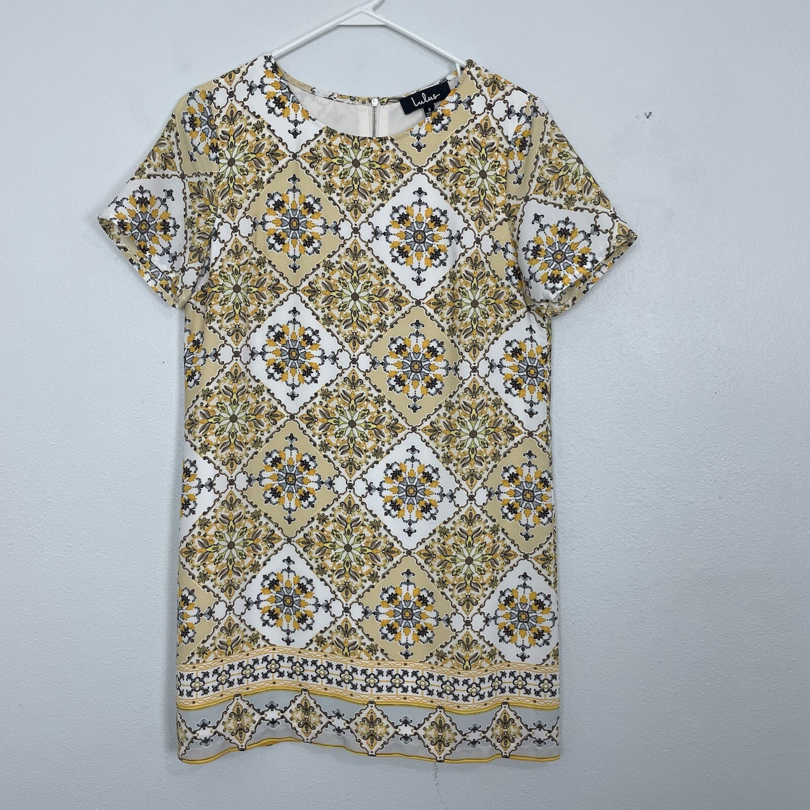 Lulus Dandy Lion Floral Printed Mini Shift Dress Yellow Small